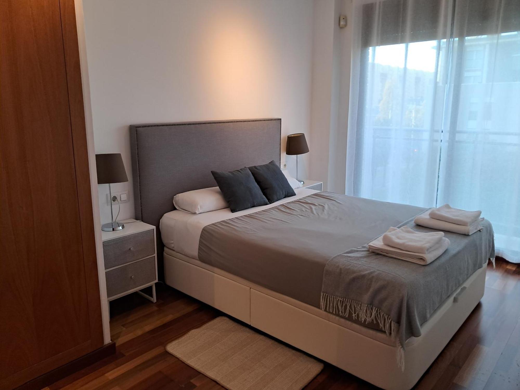 Modern Apartment, With Parking, Close To The Beach!! Sant Adrià de Besòs Eksteriør billede