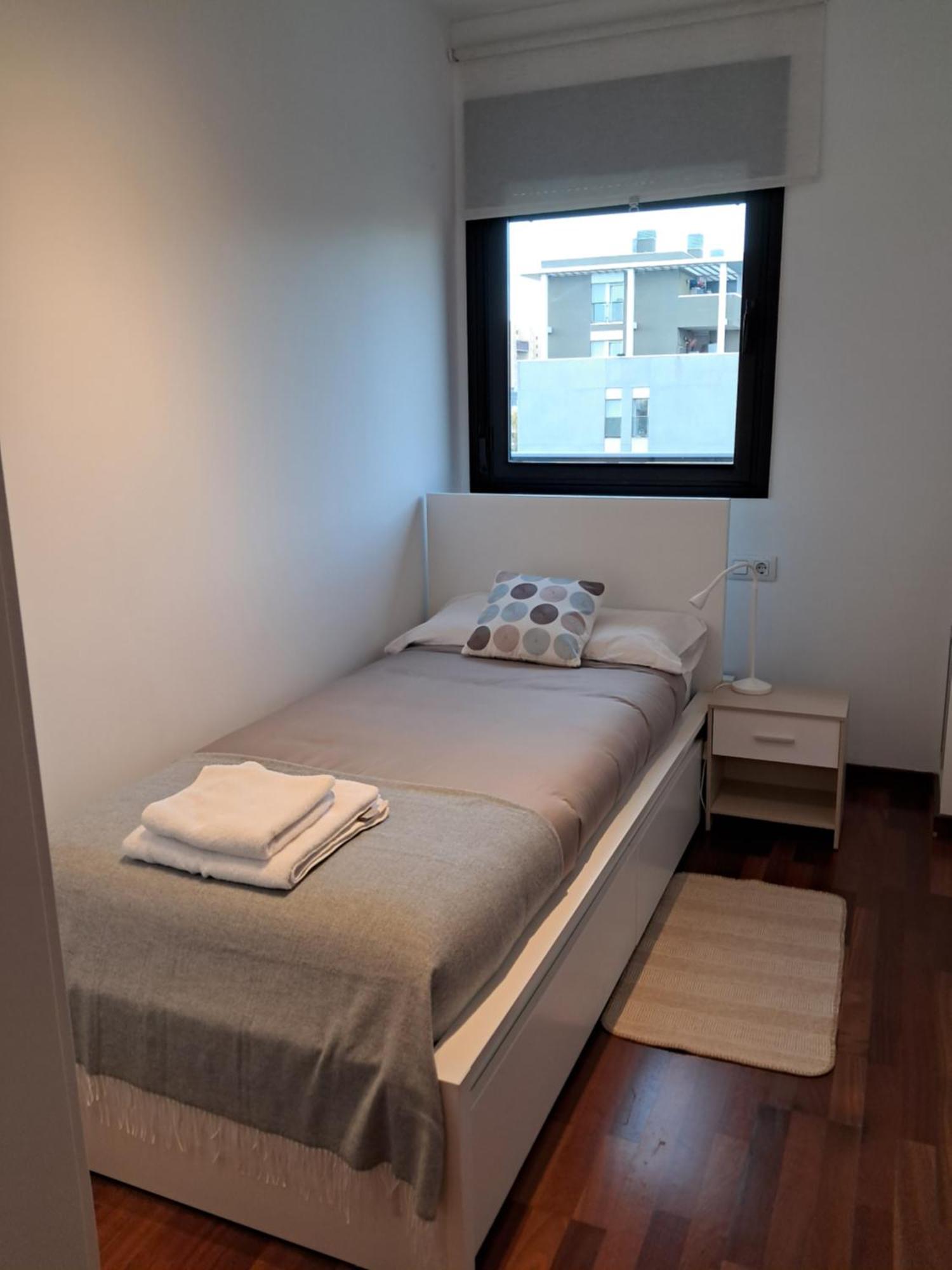 Modern Apartment, With Parking, Close To The Beach!! Sant Adrià de Besòs Eksteriør billede